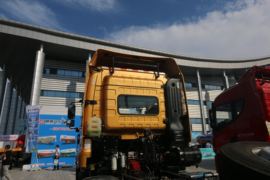 汉马H7&nbsp;牵引车外观                                                图片