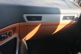 汉马H7&nbsp;牵引车驾驶室                                               图片