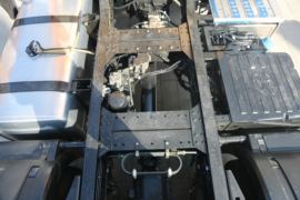 汉马H7&nbsp;牵引车底盘                                                图片