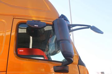 �й����� HOWO TH7�ؿ� 460���� 6X4ǣ����ͼƬ