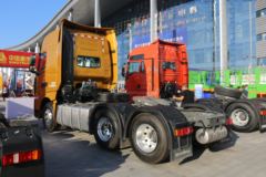 中国重汽 HOWO TH7重卡 460马力 6X4牵引车(ZZ4257W324HE1B)