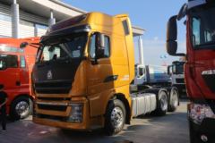 中国重汽 HOWO TH7重卡 460马力 6X4牵引车(ZZ4257W324HE1B)