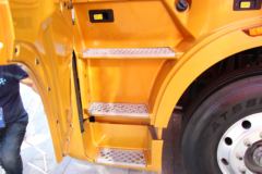 中国重汽 HOWO TH7重卡 460马力 6X4牵引车(ZZ4257W324HE1B)