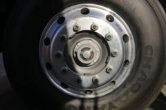 中国重汽 HOWO TH7重卡 460马力 6X4牵引车(ZZ4257W324HE1B)