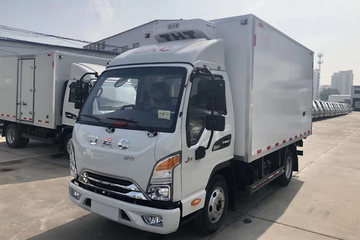 江淮 康铃J3 88马力 4X2 3.7米冷藏车(全柴)(HFC5040XLCP93K1B4V)