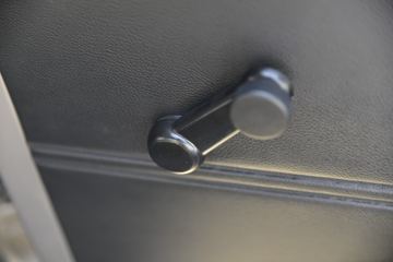 ������Խ�� X3 ��׼�� 1.5L ���� 112���� 2.55��˫������С��(������)(����)ͼƬ