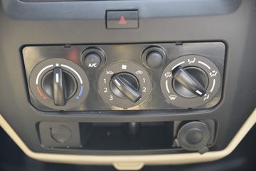 ������Խ�� X3 ��׼�� 1.5L ���� 112���� 2.55��˫������С��(������)(����)ͼƬ