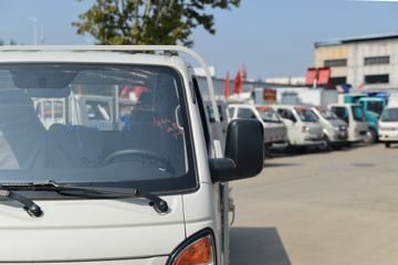 ������Խ��D5 PLUS ��׼�� 1.6L 122���� 3.75�׵�������С��(����)ͼƬ