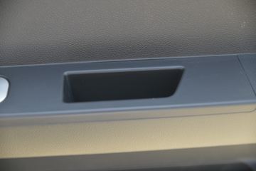 ������Խ��D5 PLUS ��׼�� 1.6L 122���� 3.75�׵�������С��(����)ͼƬ