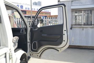 ������Խ��D5 PLUS ��׼�� 1.6L 122���� 3.75�׵�������С��(����)ͼƬ