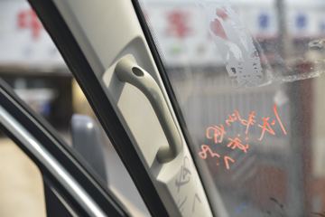 ������Խ��D5 PLUS ��׼�� 1.6L 122���� 3.75�׵�������С��(����)ͼƬ