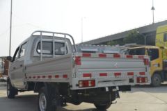 长安跨越王 X3 标准版 1.5L 汽油 112马力 2.55米双排栏板小卡(单后轮)(国六)(SC1031YAS62)