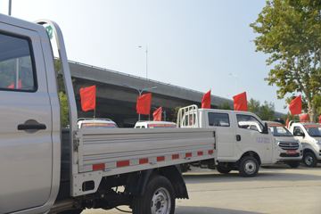 ������Խ�� X3 ��׼�� 1.5L ���� 112���� 2.55��˫������С��(������)(����)ͼƬ