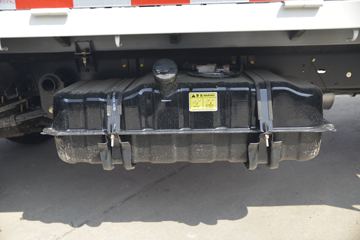 ������Խ��D5 PLUS ��׼�� 1.6L 122���� 3.75�׵�������С��(����)ͼƬ