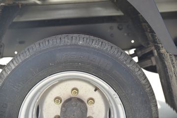 ������Խ��D5 PLUS ��׼�� 1.6L 122���� 3.75�׵�������С��(����)ͼƬ