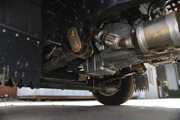 ������Խ��D5 PLUS ��׼�� 1.6L 122���� 3.75�׵�������С��(����)ͼƬ