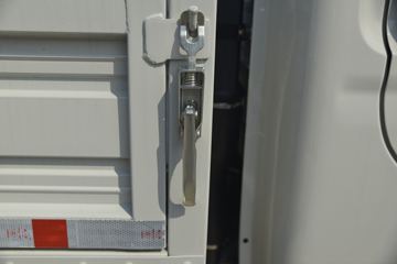 ������Խ��D5 PLUS ��׼�� 1.6L 122���� 3.75�׵�������С��(����)ͼƬ