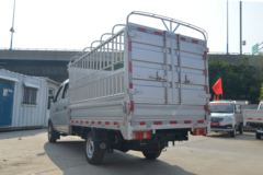 长安跨越 新豹T5 标准版 1.6L 汽油 122马力 2.71米双排仓栅式微卡(单后轮)(国六)(SC5031CCYNAS6B)