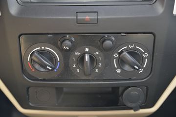 ������Խ �±�T3 1.3L ���� 91���� 2.22��˫������΢��(����)ͼƬ