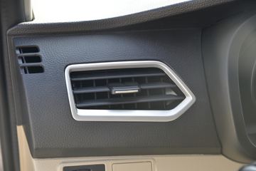 ������Խ �±�T3 1.3L ���� 91���� 2.22��˫������΢��(����)ͼƬ