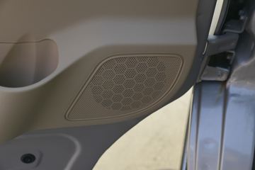 ������Խ �±�T3 1.3L ���� 91���� 2.22��˫������΢��(����)ͼƬ