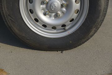 ������Խ �±�T3 1.3L ���� 91���� 2.22��˫������΢��(����)ͼƬ