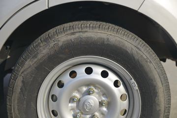 ������Խ �±�T3 1.3L ���� 91���� 2.22��˫������΢��(����)ͼƬ