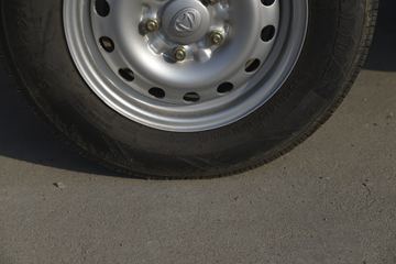 ������Խ �±�T3 1.3L ���� 91���� 2.22��˫������΢��(����)ͼƬ