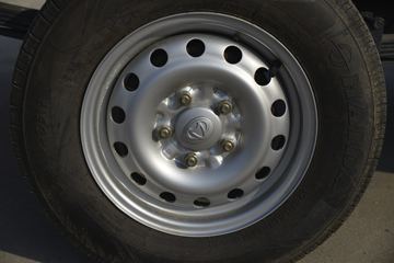 ������Խ �±�T3 1.3L ���� 91���� 2.22��˫������΢��(����)ͼƬ