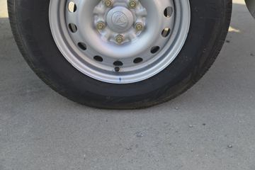 ������Խ �±�T3 1.3L ���� 91���� 2.22��˫������΢��(����)ͼƬ