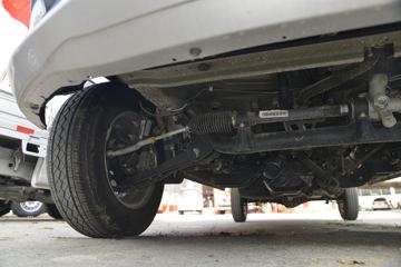 ������Խ �±�T3 1.3L ���� 91���� 2.22��˫������΢��(����)ͼƬ