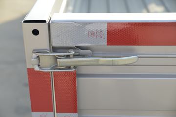 ������Խ �±�T3 1.3L ���� 91���� 2.22��˫������΢��(����)ͼƬ