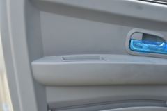 唐骏欧铃 小宝马 68马力 4X2 2.95米自卸车(ZB3042BDC3V)