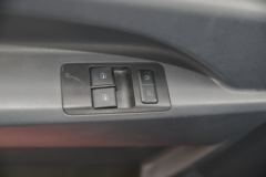 中国重汽 豪曼H3 116马力 4.2米单排栏板轻卡(1058冲焊桥)(ZZ1048D17EB1)