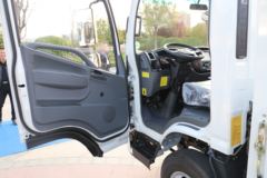 凯马 凯捷M3 经典版 130马力 4.16米单排栏板轻卡(国六)(全柴)(KMC1042A336DP6)