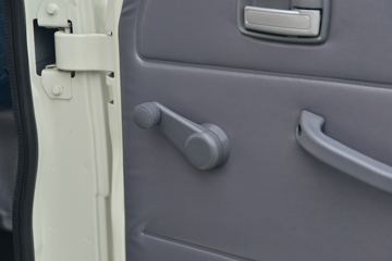 ����ʱ�� С��֮��2 1.5L 116���� ���� 3.05��˫������΢��(����)(BJ1035V4AV5-51)ͼƬ