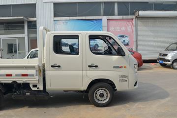  M1  1.6L 122  2.55˫΢(BJ1031V4AV4-53)ͼƬ