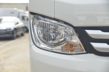  M1  1.6L 122  2.55˫΢(BJ1031V4AV4-53)ͼƬ