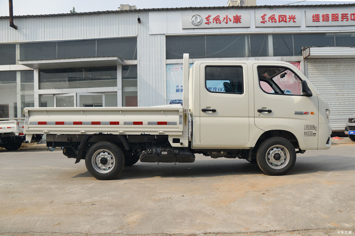 M1  1.6L 122  2.55˫΢(BJ1031V4AV4-53)                                                