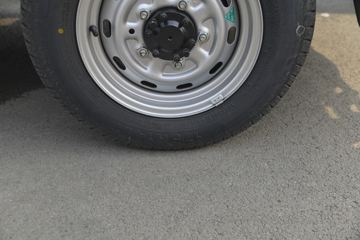  M1  1.6L 122  2.55˫΢(BJ1031V4AV4-53)ͼƬ