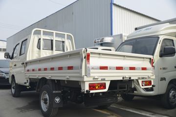 M1  1.6L 122  2.55˫΢(BJ1031V4AV4-53)ͼƬ