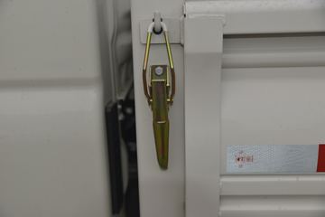 ���� ����M2 1.6L 122���� ���� 3.3���Ű�����΢��(BJ1032V5PV5-01)ͼƬ