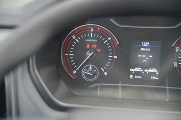 Ծ ԽC300Plus-33 170 3.12˫Ῠ()(SH1043ZFDDMS)ͼƬ