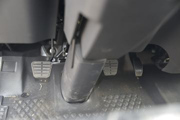 Ծ�� ��ԽC300-33 125���� 4.2�׵��������Ῠ(SH1042ZFDDWZ4)ͼƬ