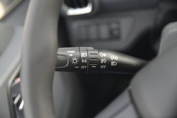 Ծ�� ��ԽC300-33 125���� 4.2�׵��������Ῠ(SH1042ZFDDWZ4)ͼƬ