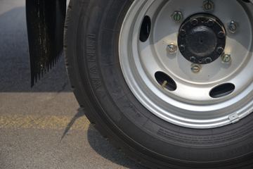 Ծ�� ��ԽC300-33 125���� 4.2�׵��������Ῠ(SH1042ZFDDWZ4)ͼƬ