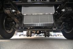 跃进 超越C300-33 125马力 4.2米单排栏板轻卡(SH1042ZFDDWZ4)