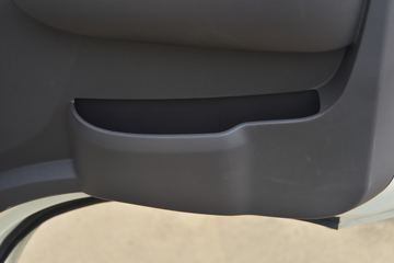 ���� ����M1 ����֮�� 1.5L 116���� ���� 3.3�׵�����������ʽ΢��(����)(BJ5031XYK5JV4-51)ͼƬ