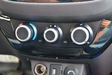 ���� ����M1 ����֮�� 1.5L 116���� ���� 3.3�׵�����������ʽ΢��(����)(BJ5031XYK5JV4-51)ͼƬ