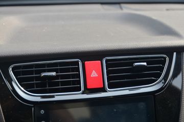 ���� ����M1 ����֮�� 1.5L 116���� ���� 3.3�׵�����������ʽ΢��(����)(BJ5031XYK5JV4-51)ͼƬ